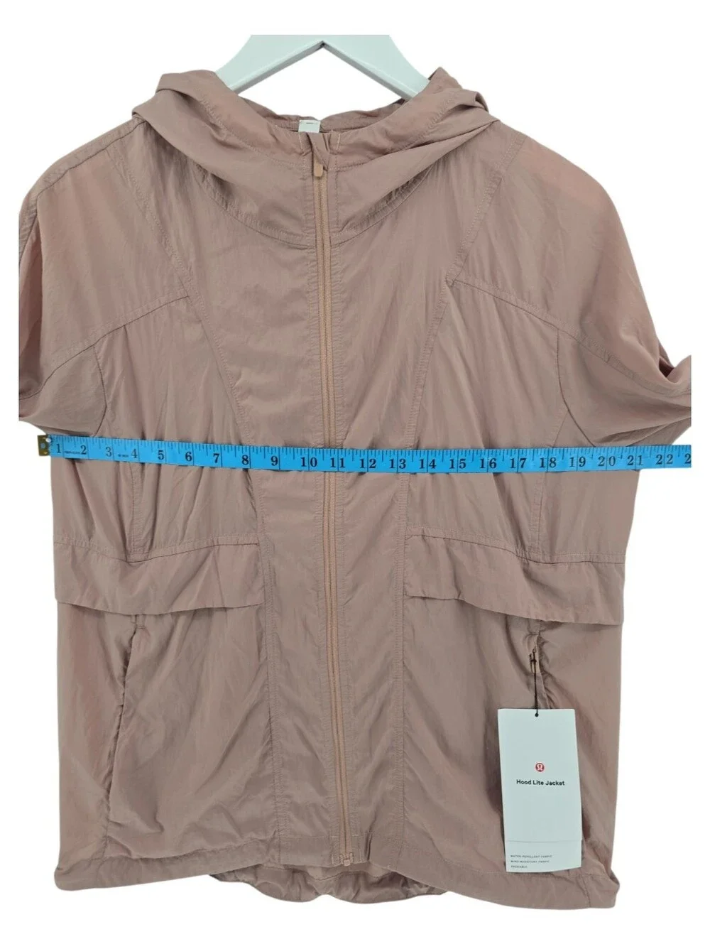 Lululemon Hood Lite Jacket NWT Size 10 Dusty Rose Packable into Belt Bag